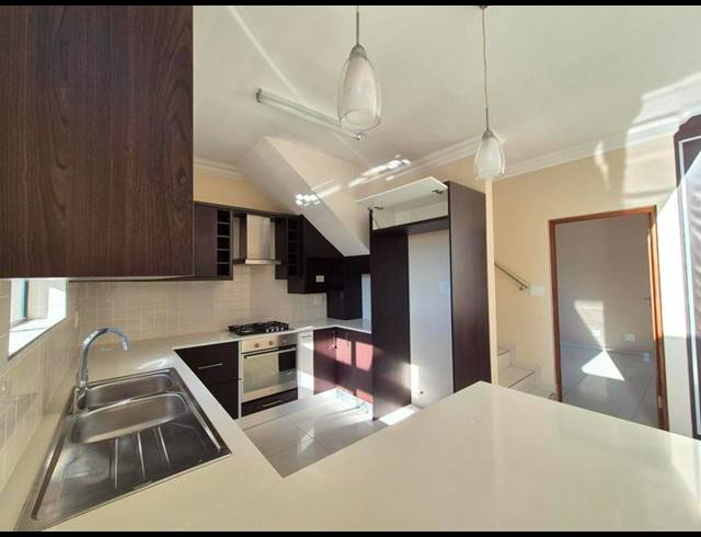 3 BEDROOM PROPERTY TO RENT IN BLOUBERGRANT
